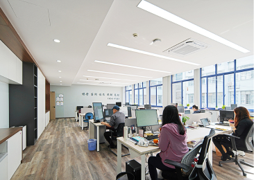 湖北红点科技有限公司|关于我们，办公环境